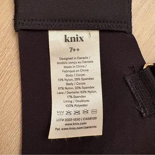 NWT Knix Black & Gold WingWomean Contour Lace Bra without Underwire Size 7++