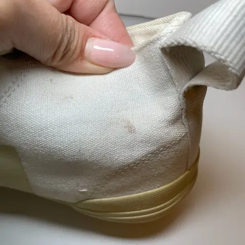 VEJA Nova Hightop Women's US 7 White Canvas V Logo Leather Lace Up Casual Shoes