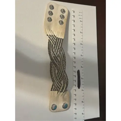 Vintage Y2K Womens Chunky Rhinestone Studded Leather Cuff Bracelet Edgy Western Gray