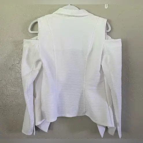 Bisou Bisou Cold Shoulder Sleeve Open Front Jacket Textured White Knit Size M