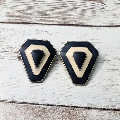 Vintage Clip On Earrings Cream & Navy