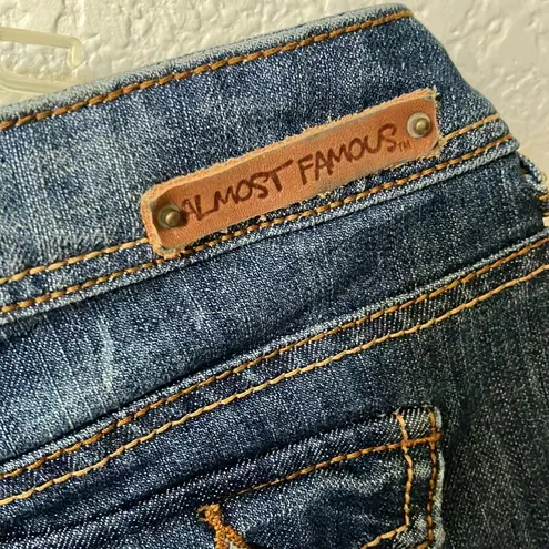 Almost Famous FINAL MARKDOWN  distressed denim capris 13 thumbnail 9