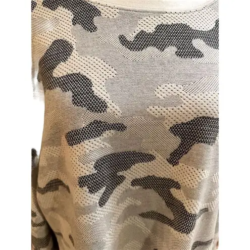 Women's XL Green Camo Pullover Sweater Long Sleeve Casual