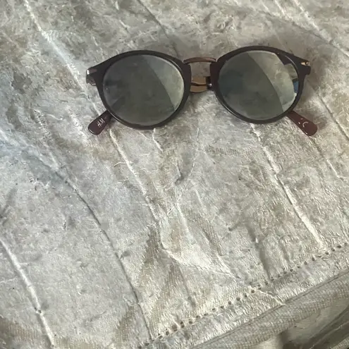H&M Women’s sunglasses