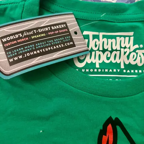 RARE Johnny Cupcakes Elf Slim