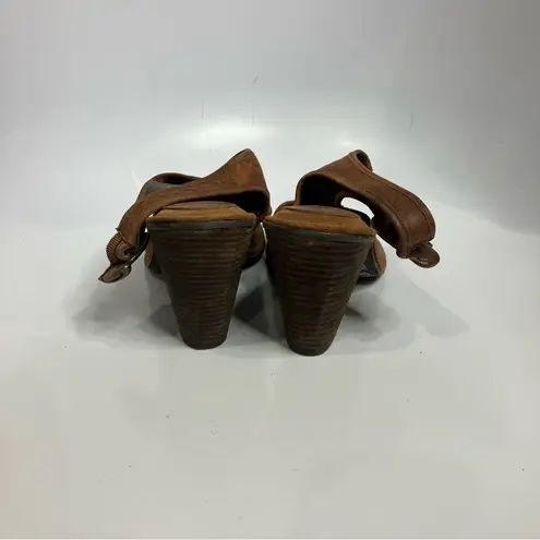 Zodiac Camila sling back heels brown leather size 9.5