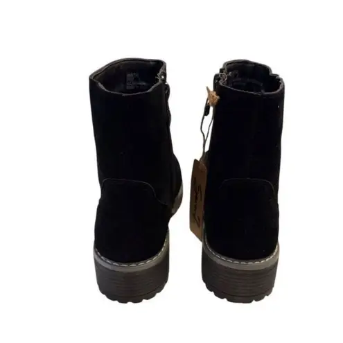 Seven7 Women's Black Ankle Bootie
Round Toe Zip Women’s Size 8