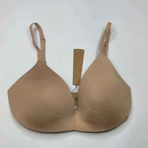 SKIMS Wireless Form Push- Up Plunge Bra- 32DD- Clay