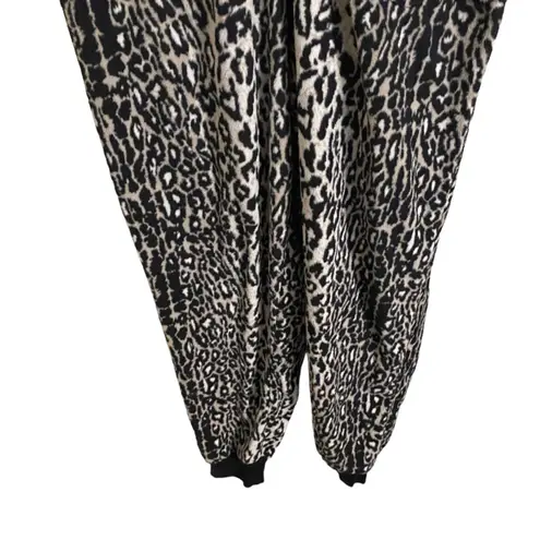 Nick & Nora Nick & Nora Leopard Hooded One Piece Pajamas Medium - Image 5