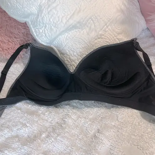 Comfy Black Lightly Padded Bra Size undefined