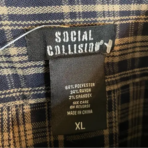 Social Collision Navy Blue Plaid Pleated Skirt With Belt and Side Zipper Size XL