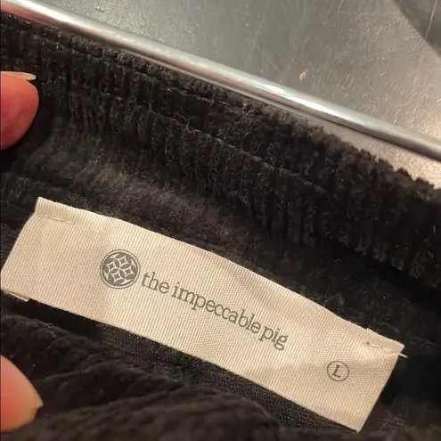 The Impeccable Pig Classic Black Corduroy Skirt thumbnail 3