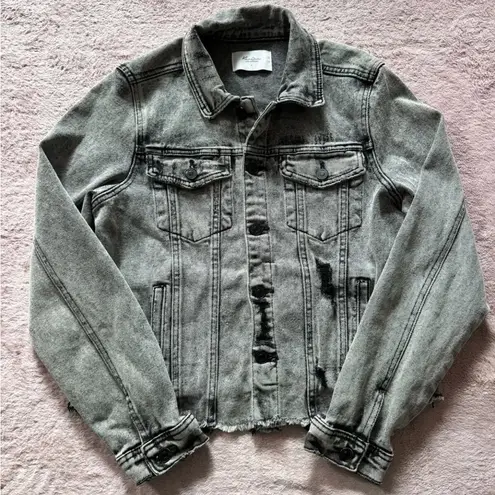 Kancan Women'sā Distressed Frayed Hem Denim Light Blue Jacket Sz Large Gray