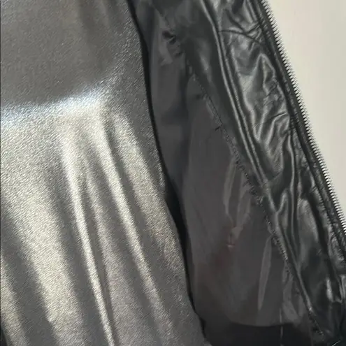 Black Puffer Full Zip Funnel Neck Cold Weather Outdoor Vegan Leather Jacket Size M