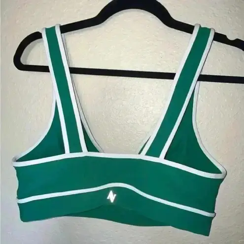 All Access by Bandier Vibrant Green Unpadded Sports Bra/Bralette SIZE M Size M