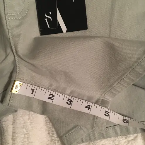 Women’s Vera Wang Shorts Size 2