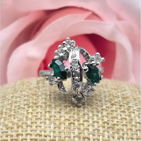 None Cocktail Ring Silver Tone Clear Crystal & Green Marquise Fashion Jewelry Size 8