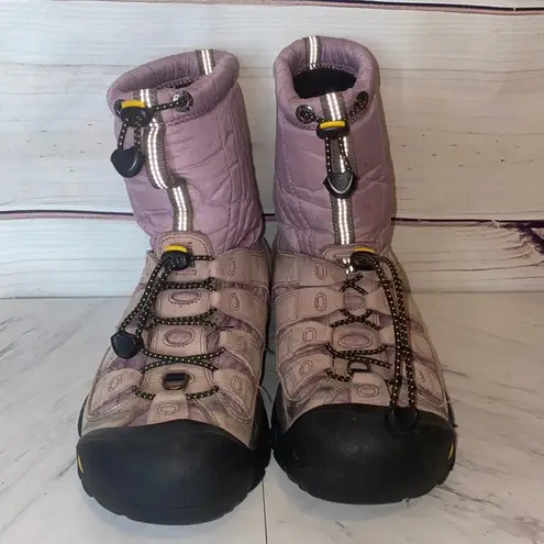 Keen  Insulated Quilted Snow Lace Up Elastic Bungie Boots Size 7