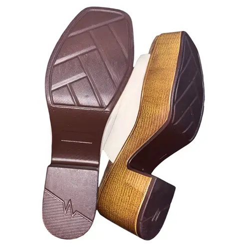 House of Harlow 1960 Griffin Ivory Leather Platform Block Heel Sandals Brown Size 8.5