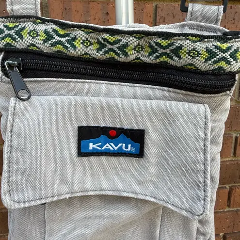 KAVU Keeper Crossbody Bag Purse Canvas Gray Southwestern Aztec Yellow Lined EUC