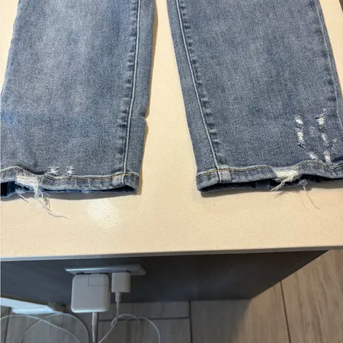 Judy Blue denim distressed slim fit jeans size 11/30