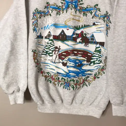 Hanes Vintage snowy Christmas time theme on pullover fall cozy sweater size small