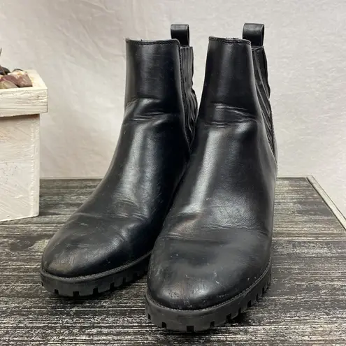 ZARA  Leather Black Lug Sole Heeled Chelsea Ankle Boots 8