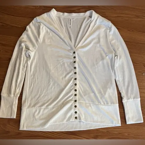 Zenana Outfitters White Button-Up Women's Cardigan Sweater Size 1x