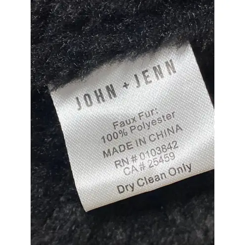 John + Jenn Womens Black Sleeveless Faux Fur Fleece Cardigan Sweater Vest Size M Size M