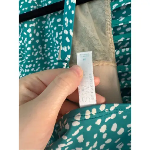 Cacique Women’s 18 Green White Patterned Swim Suit Plus Size