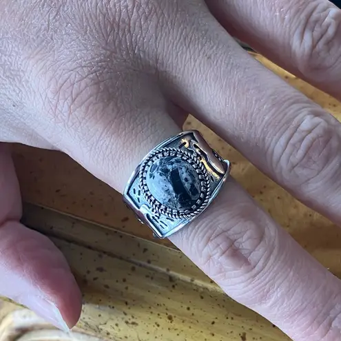 White Buffalo Turquoise Sterling Silver Ring Size 9