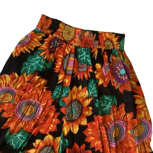 Jane Ashley Cropped Sunflower Pants