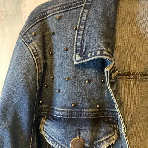 Juicy Couture Vintage  Medium Wash Button Down Jean Jacket with Studs Size XL