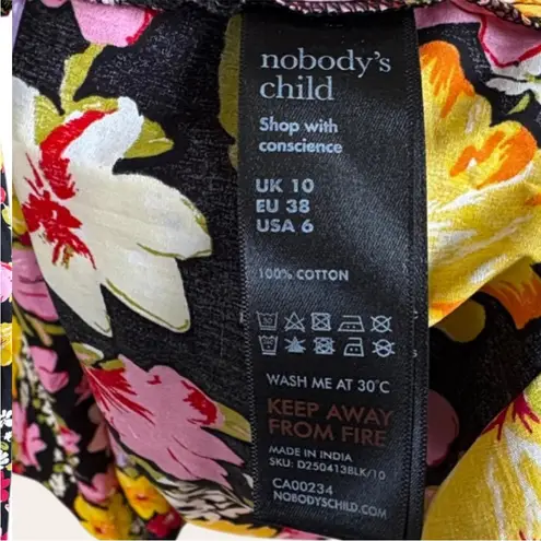 NWT Nobody's Child Nova Puff Sleeve
Black Floral Midi Dress Size 6
