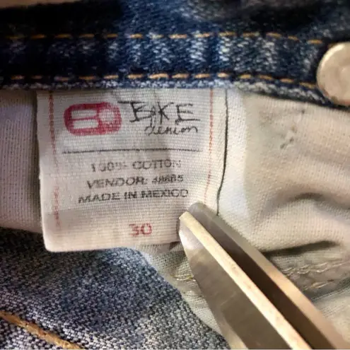 BKE Denim Capris Womens 30 Used Wendi BKL736 Some Wear