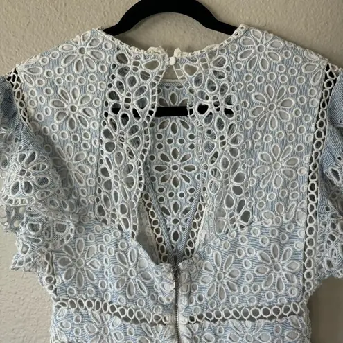 Saylor Blue & White Shanice Lace Eyelet Romper Size Medium