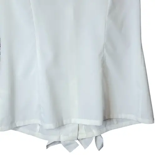 Altar'd State Altar’d‎ State White/Ivory Sleeveless Blouse Ruffle Bow Bodice NWT Medium AT5387