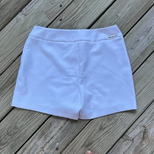 ILTM I Love Tyler Madison Women's White Lisa Palermo Shorts Size S. NEW