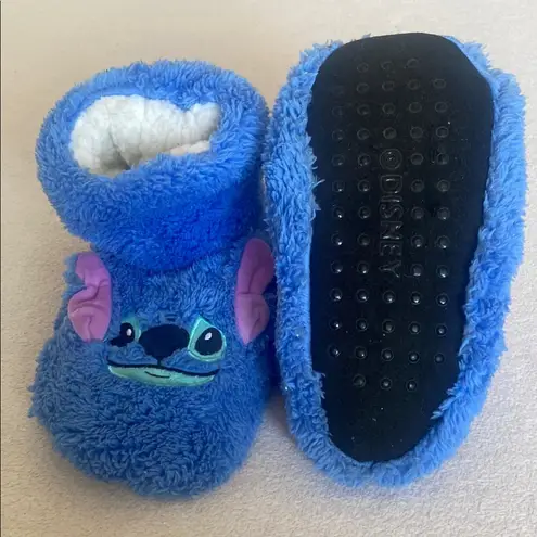 Disney Lilo and stitch Blue Fuzzy Character Slippers Size S/M 5.5-7 - Image 3