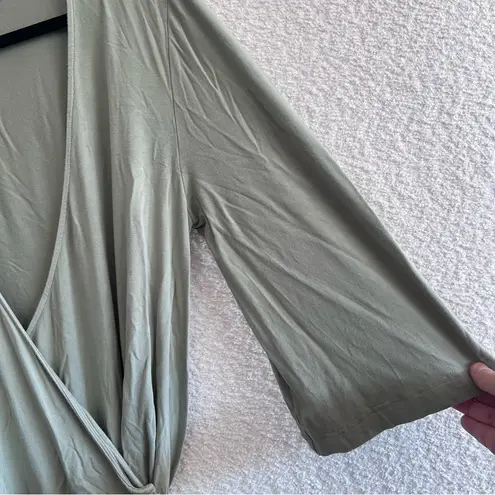 Caden Lane Women’s Bamboo Green Solid Wrap Crossover Maternity Robe One Size Size undefined