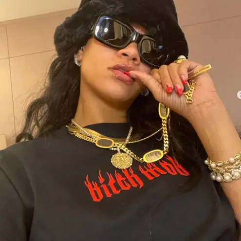 Married to the Mob MTTM B!tchMob Flames Hoodie Sweatshirt Black size XL, Unisex