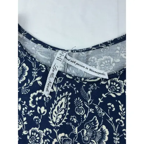 Leo & Nicole Womens Long Sleeve Top Paisley Print Blue Cream Size L