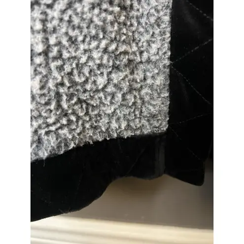 Euro Joy Jacket Womens Medium Gray Sherpa Fleece Full Zip Velvet Trim Boucle