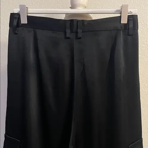 Aritzia  Babaton Refined Satin Cargo Pant