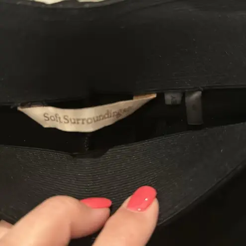 Soft Surroundings Black Snake print Leggings Size S, Chic Trendy Essential