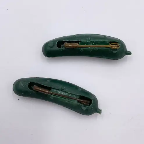 Vintage Heinz Pickles Pins Set of 2 Miniature 90s Y2K Pittsburgh Kitschy Green