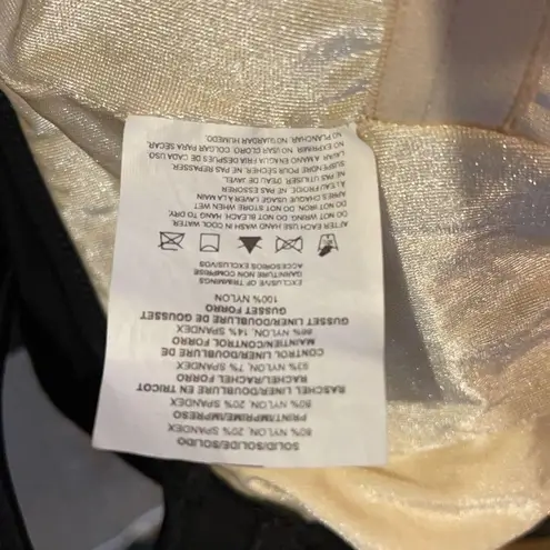 It Figures Swim Dress Built In Bra Tummy Panel 10T Size undefined