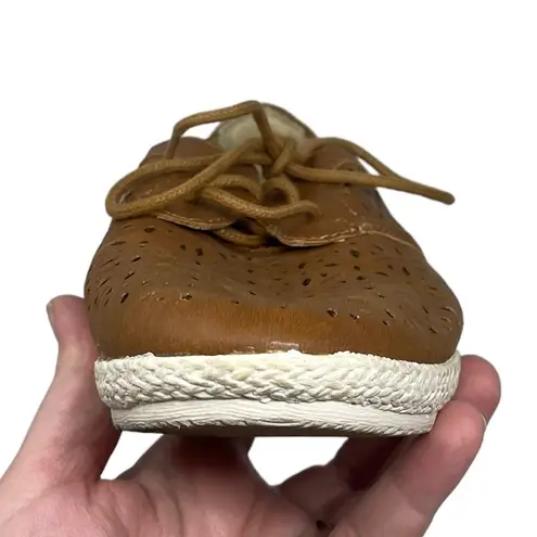 Earth Spirit Gelron Brown Laser Cutout Lace Up Shoes Women’s Size 7 1/2