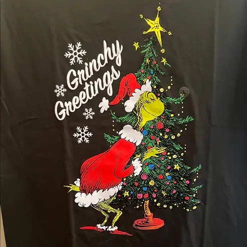 The Grinch “Grinchy Greetings” Christmas Tee – Dark Green/Black – Size L – NWT Red Size L