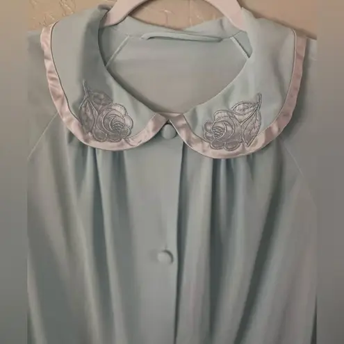 Vintage Gossard Artemis Nightgown Womens Medium Ice Blue Nylon Robe Button Up